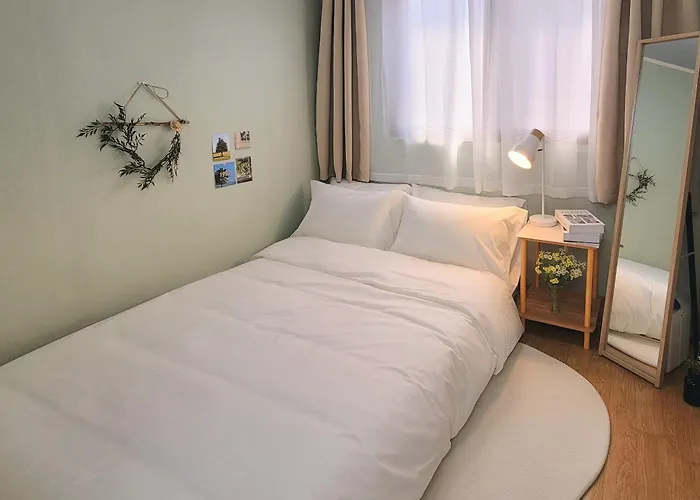 Apartamento Sinjeong Negeori House Seúl